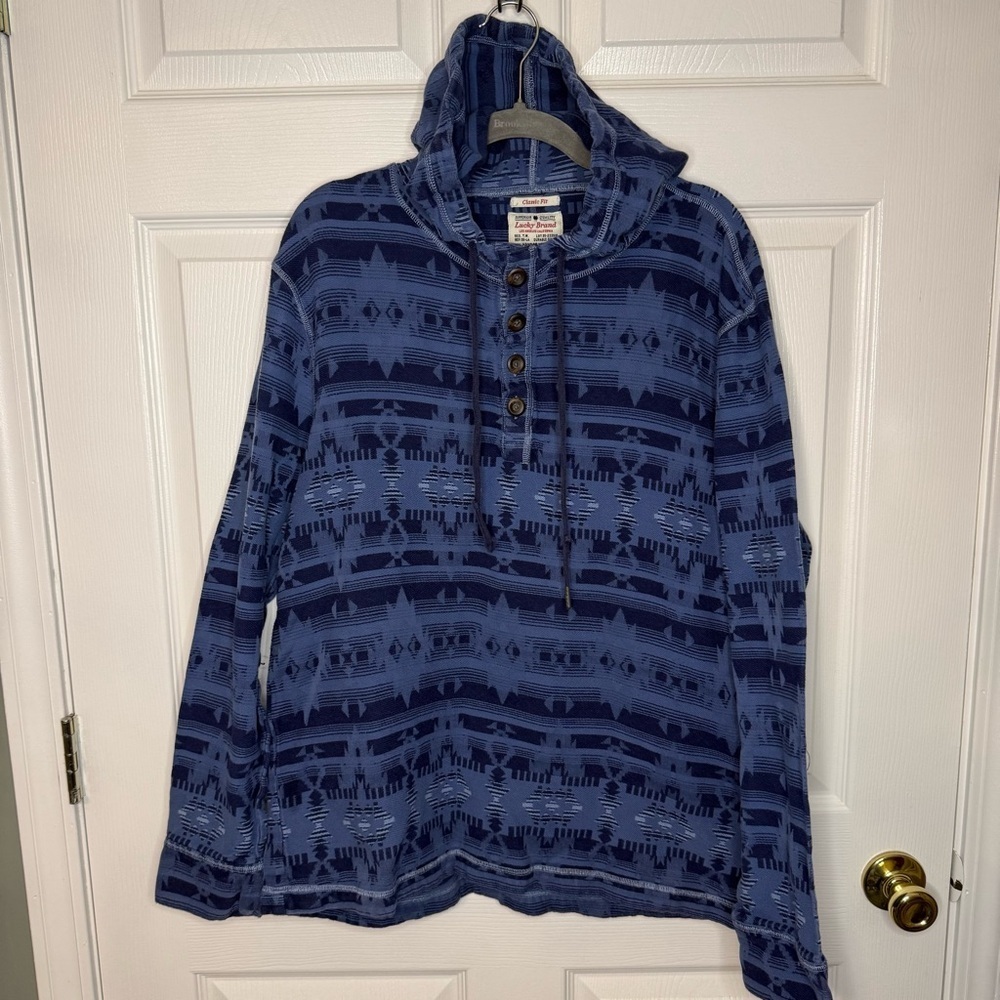 Lucky Brand Classic Blue Hoodie in aztec print 100% Cotton GUC
